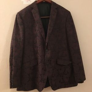 Burgundy paisley men’s blazer